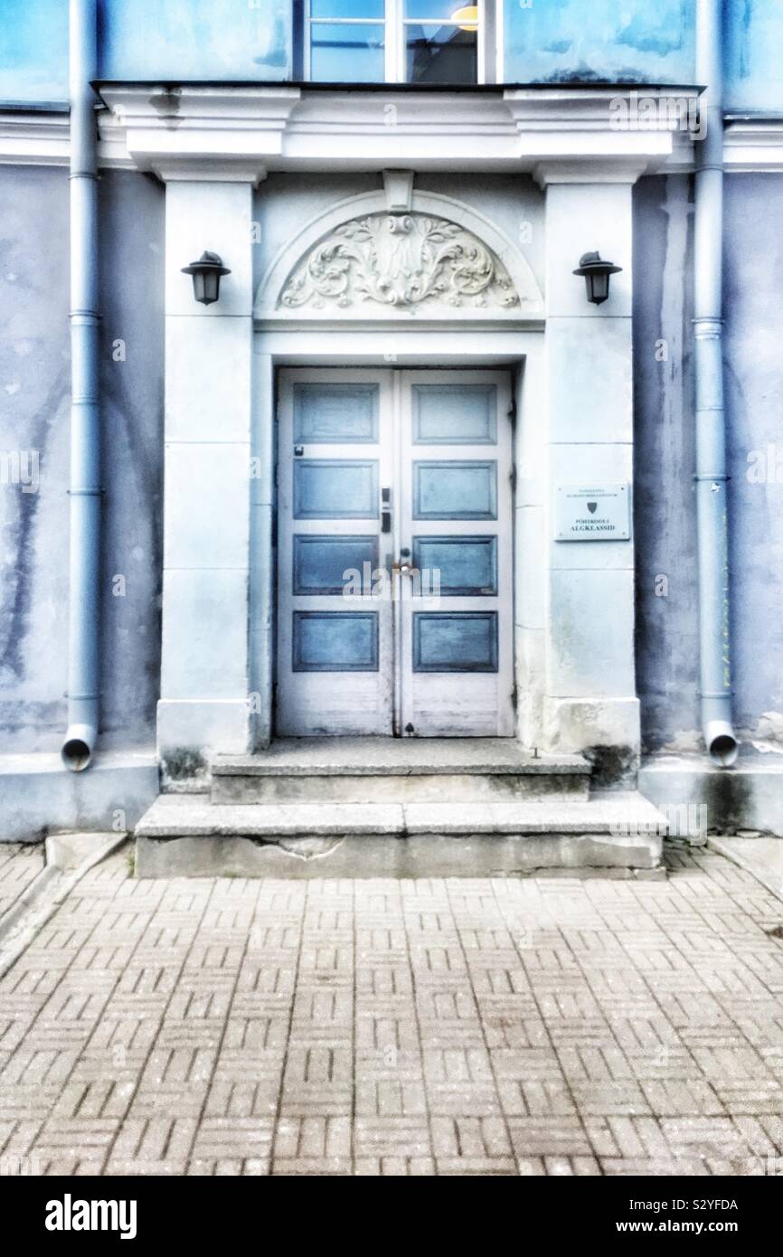 Türen in Tallinn, Estland Stockfoto