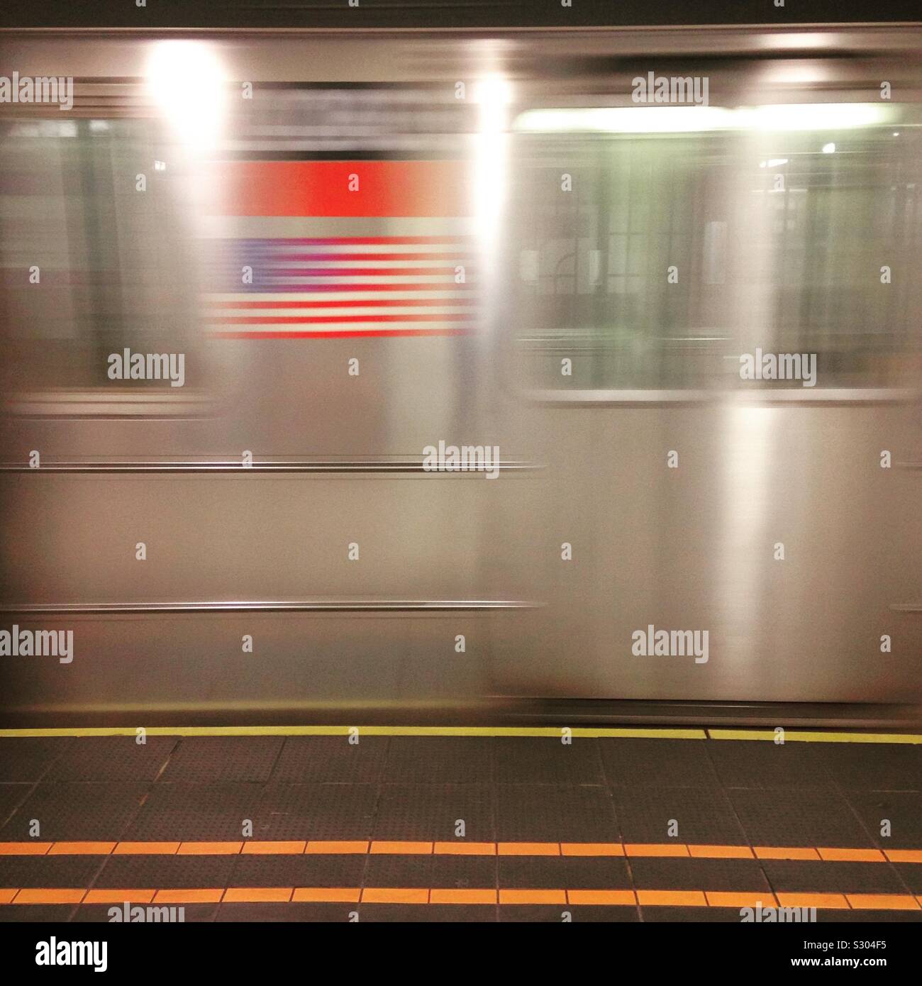 New Yorker U-Bahn, keine Menschen. Stockfoto