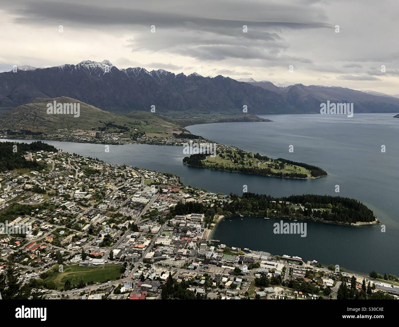 Blick über Queenstown Neuseeland von Skyline - ein Paradies für Adrenalinliebhaber. Stockfoto