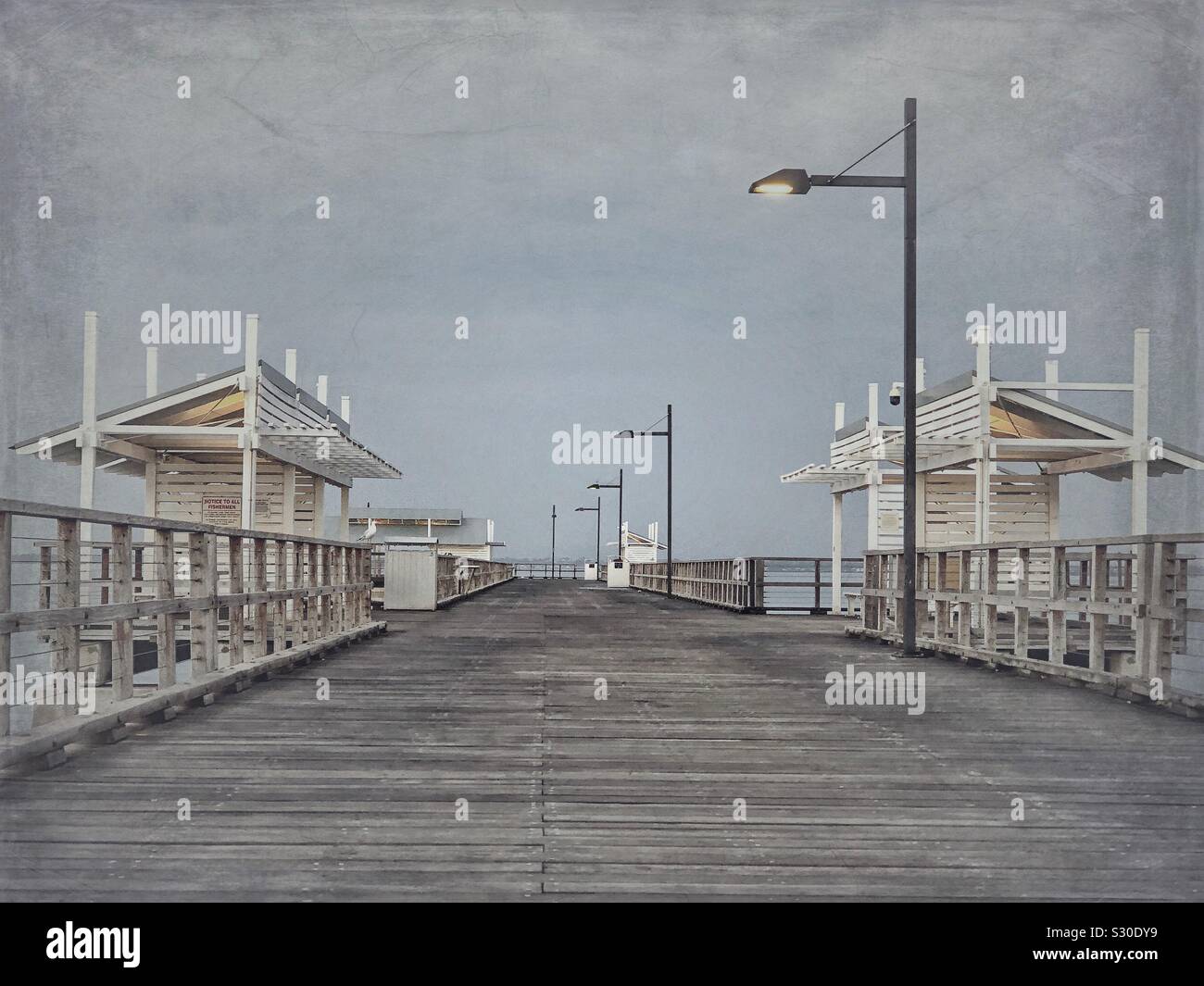 Woody Point Jetty Moreton Bay Queensland Australien - Smartphone-aufgenommenes Stockfoto