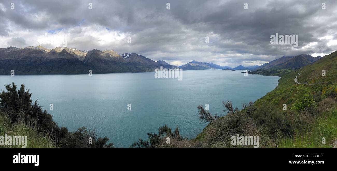 Mount Creighton Blick über den Lake Wakatipu Neuseeland - Smartphone-aufgenommenes Stockfoto