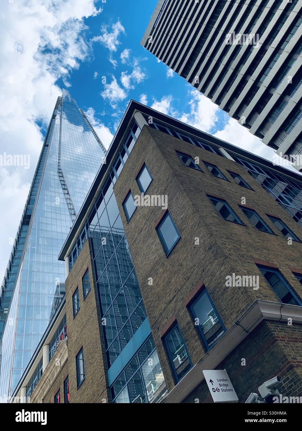 Der Shard und andere Gebäude. Stockfoto