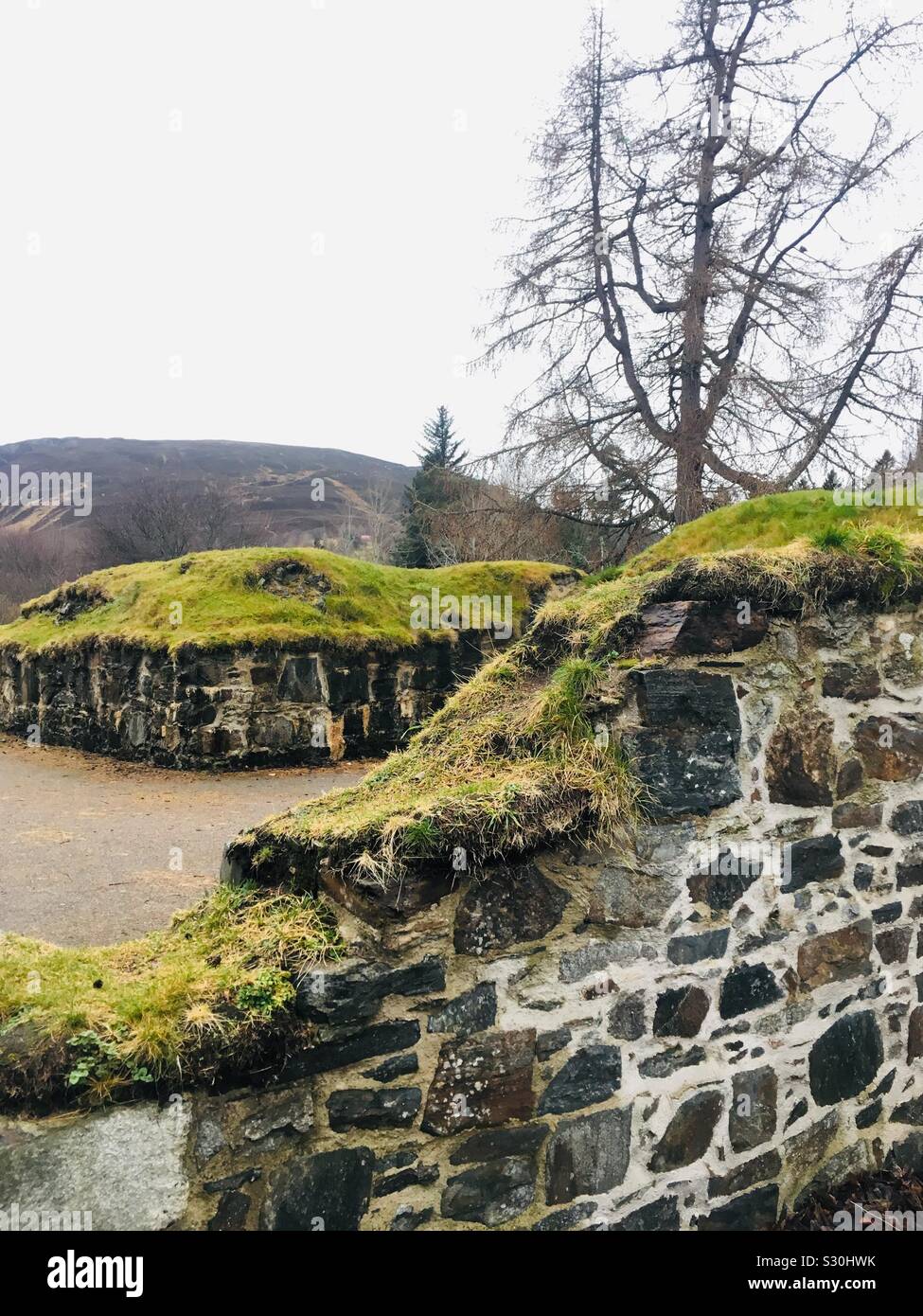 Kindrochit Castle, einer Ruine aus dem 14. Jahrhundert, in Braemar, Schottland Stockfoto