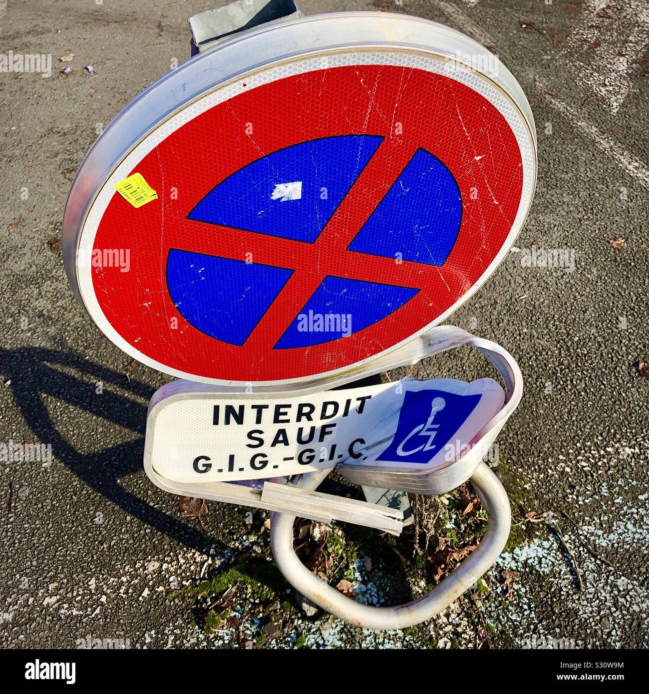Parkschild Fur Behinderte Stockfotos Und Bilder Kaufen Alamy