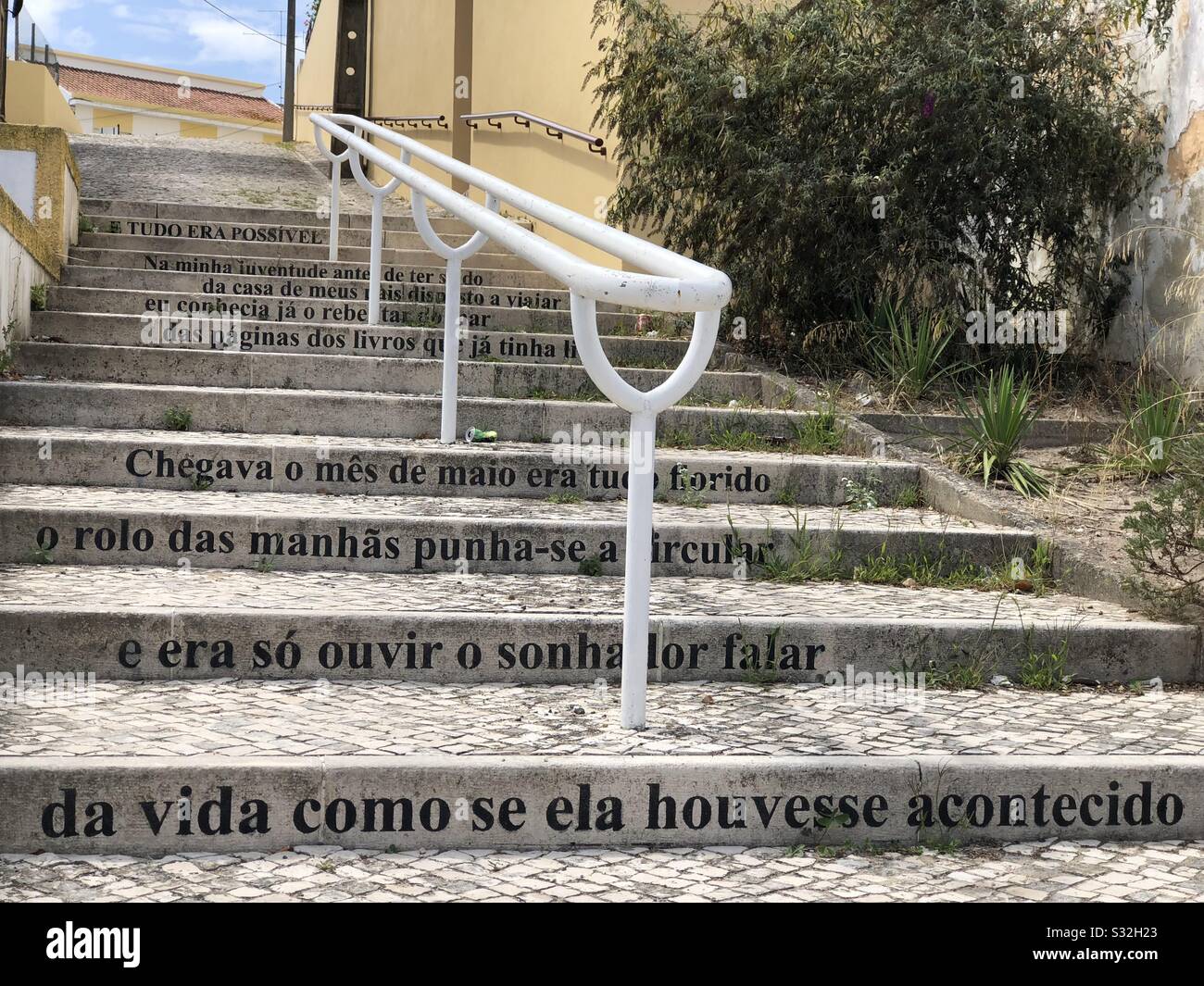 Ruy Belo Poetry, Rio Maior Straße Stockfoto