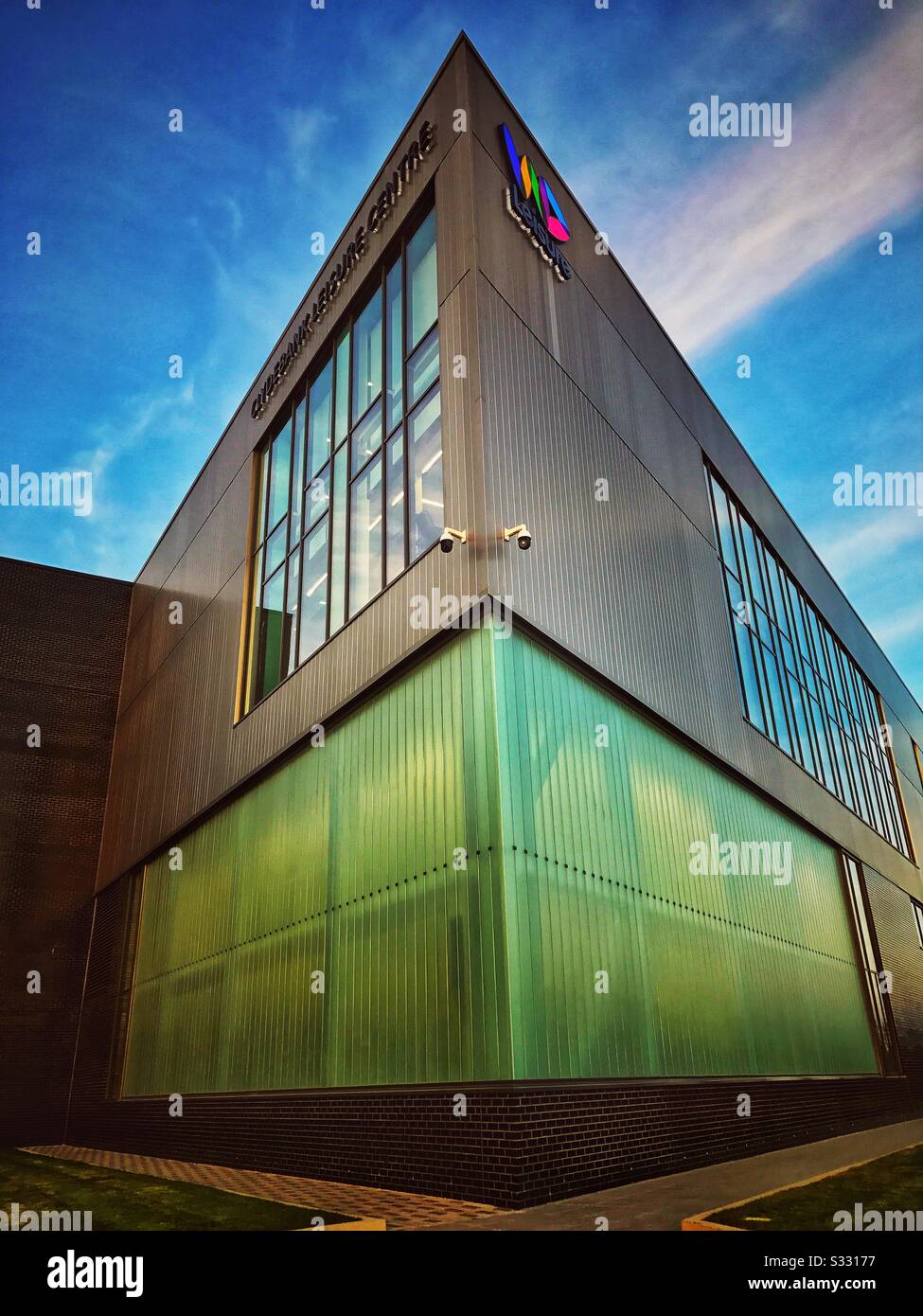 Clydebank Leisure Center am Fluss Clyde in Clydebank, Schottland. Stockfoto