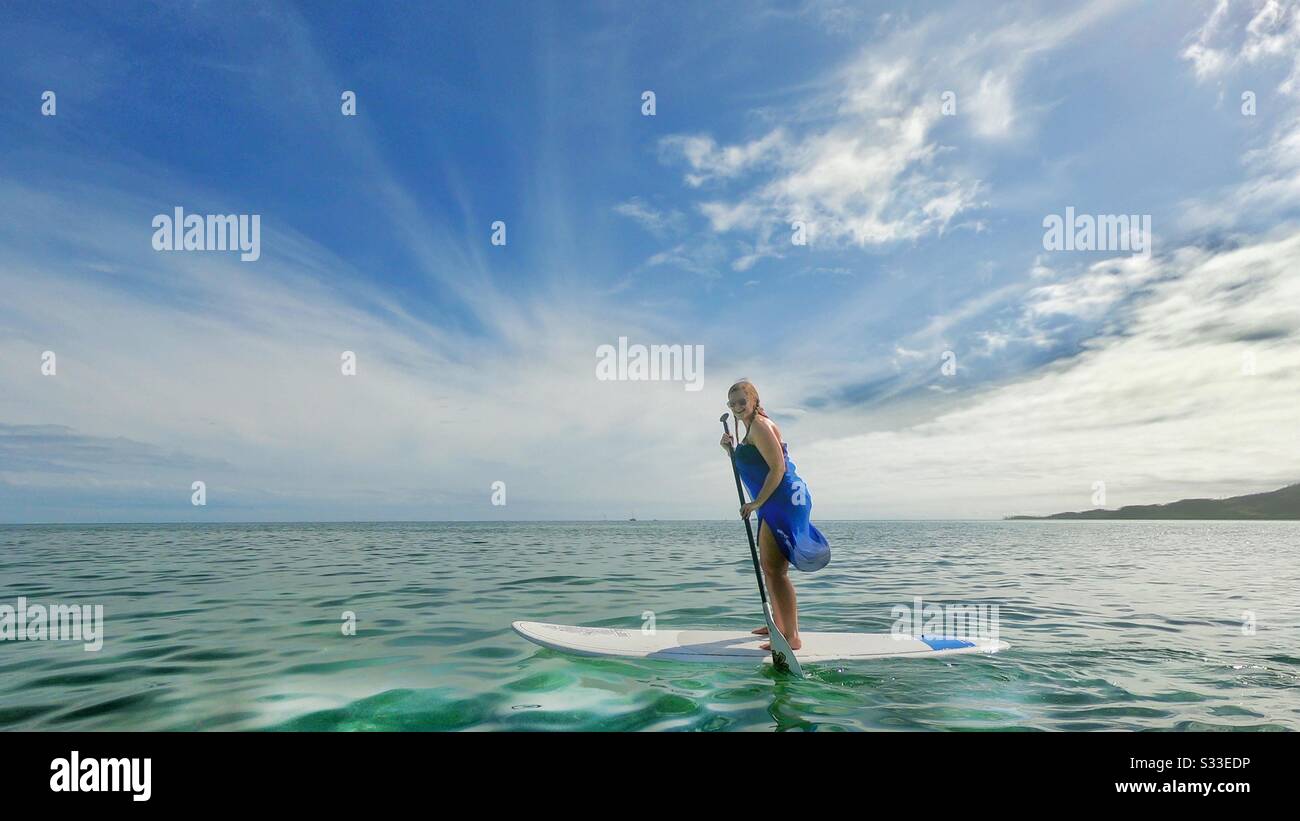 Paddleboarding in Fiji Stockfoto
