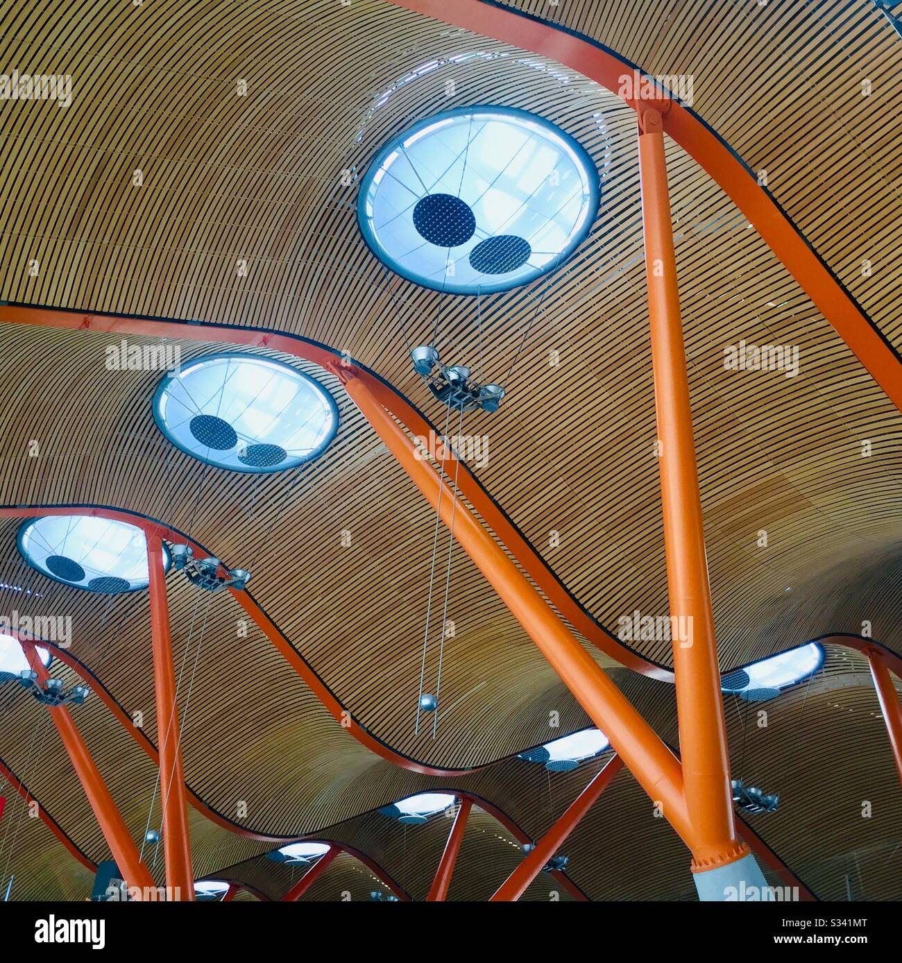 Dach des Flughafens Madrid Stockfoto