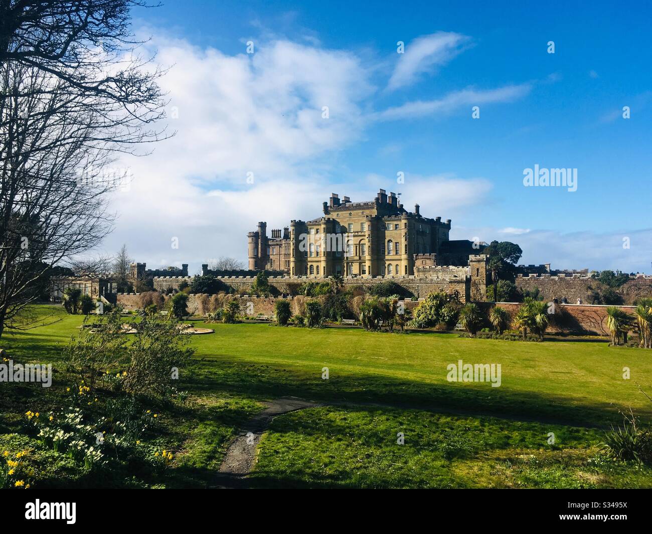 Culzean Castle, National Trust for Scotland, am Firth of Clyde Coast, Ayrshire, Schottland im Frühjahr Stockfoto