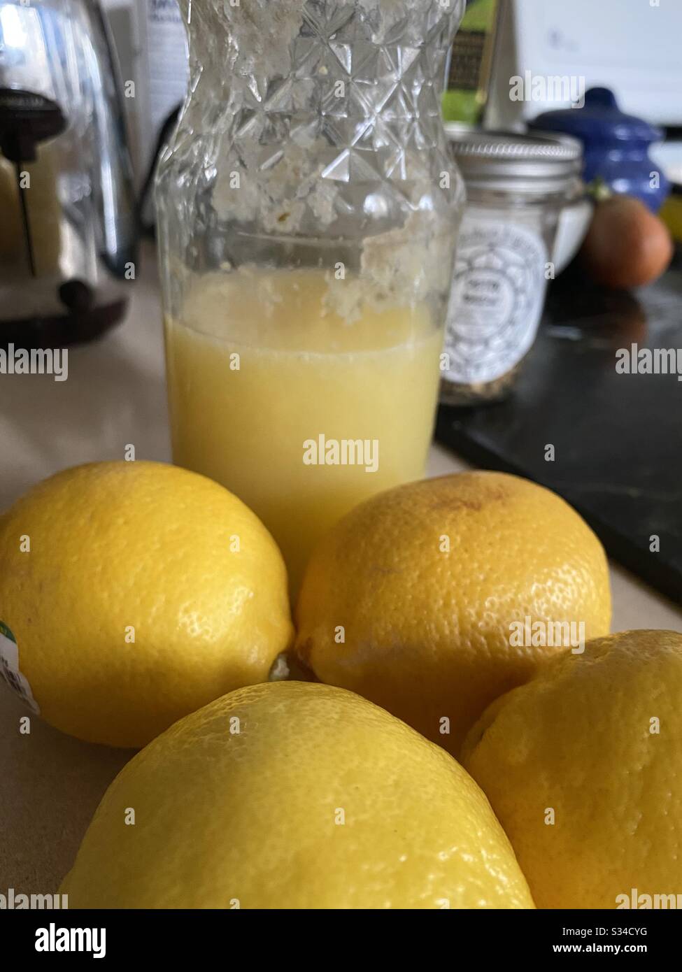 Wenn das leben dir zitronen gibt, mach limonade daraus Fotos und Bildmaterial in hoher