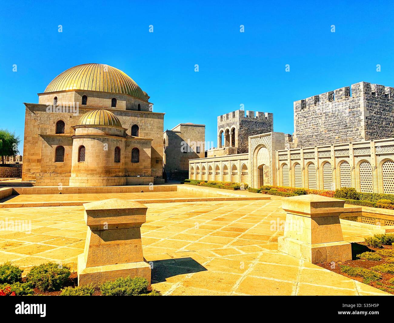 Moschee Des Schlosses Rabati - Samtskhe-Javakheti. Georgien, Europa. - Smartphone-aufgenommenes Stockfoto