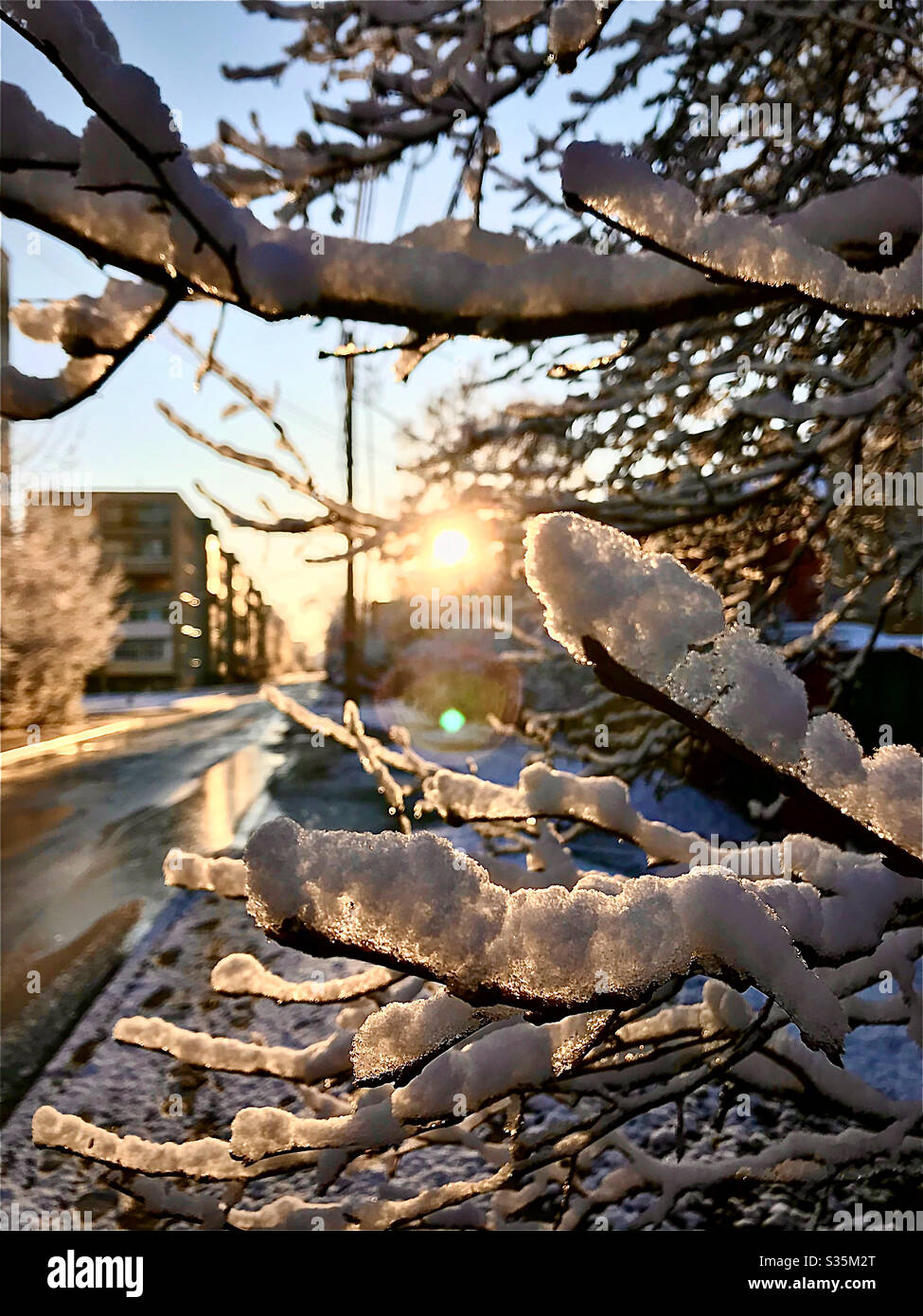 Blick auf die Stadt am Morgen - Smartphone-aufgenommenes Stockfoto