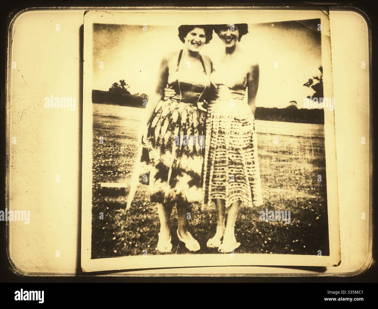 Vintage schwarz & weiß von 1950 - Smartphone-aufgenommenes Stockfoto