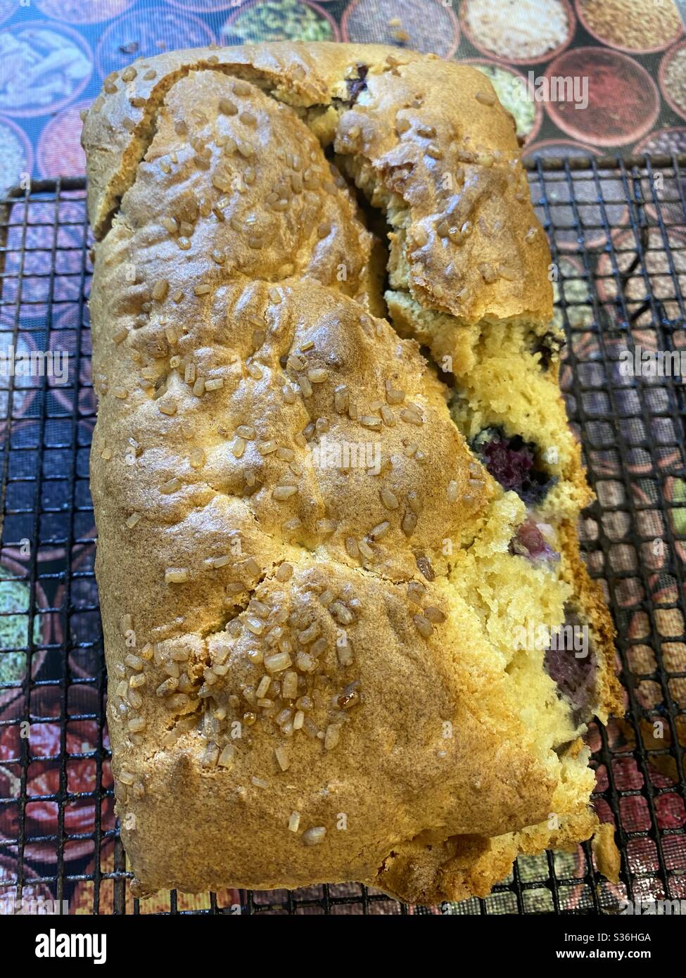 Hausgemachte Heidelbeere Frühstück Muffin Loaf - Smartphone-aufgenommenes Stockfoto