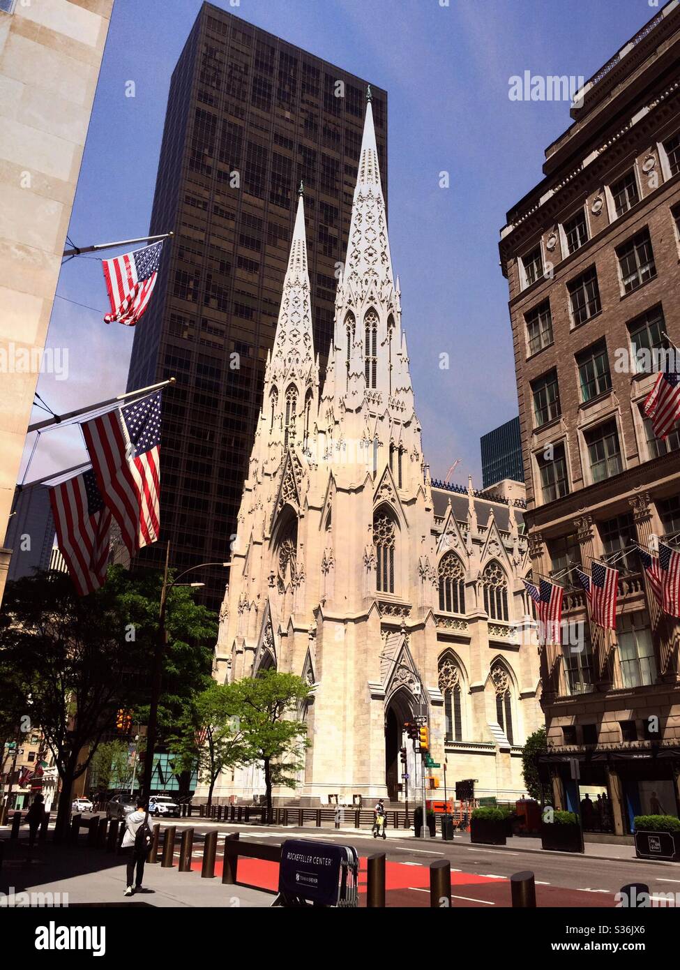 Die Kathedrale von Saint Patrick befindet sich in der Fifth Avenue in New York City, USA Stockfoto