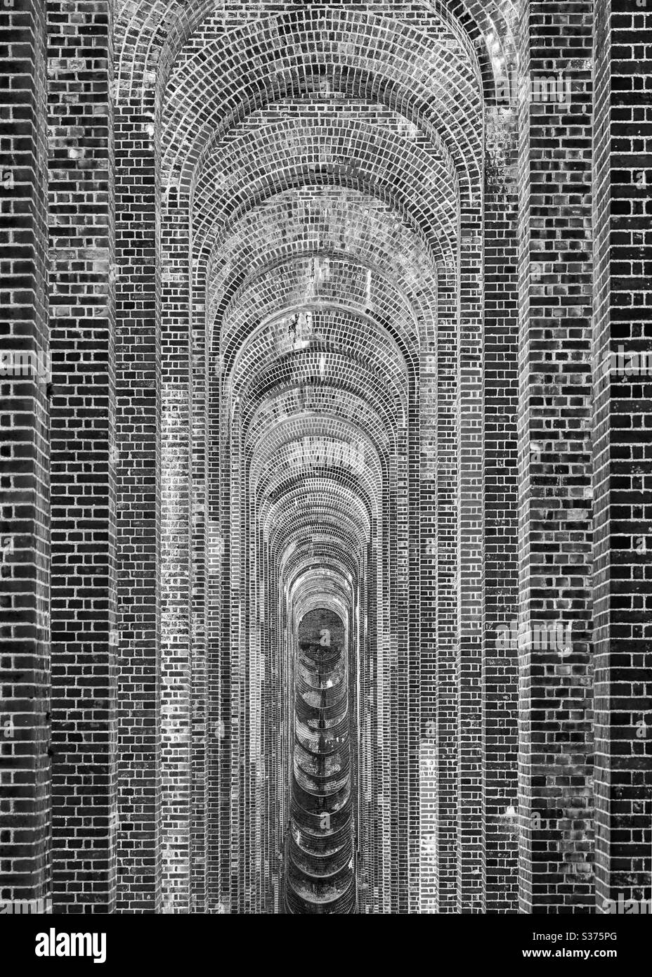 Ouse Valley Viaduct - Smartphone-aufgenommenes Stockfoto