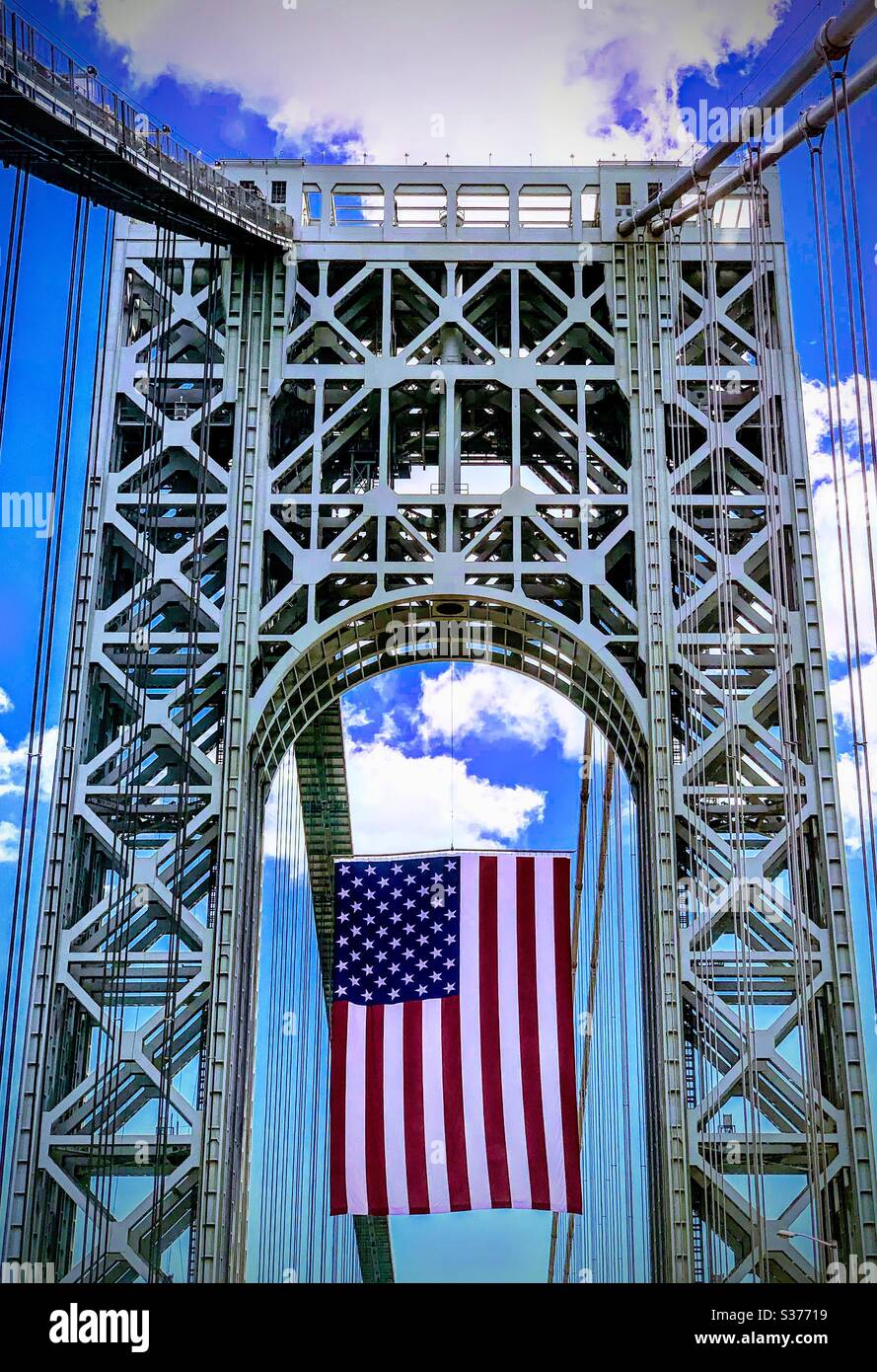 Flag Day 2020 G.W. Brücke Stockfoto