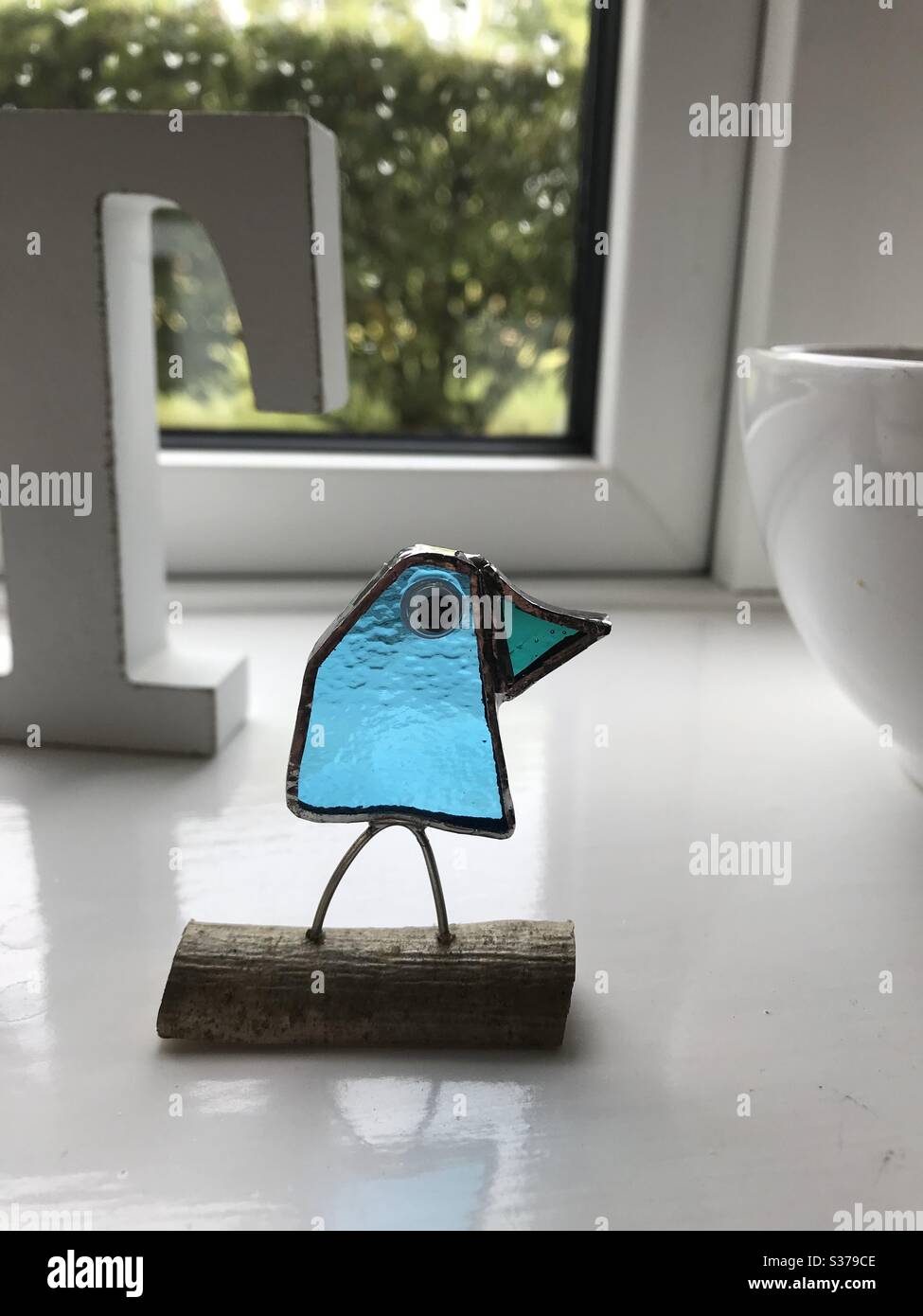 Boris der verrückte Vogel Glas Ornament Stockfoto