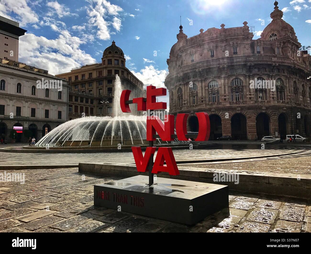 Willkommensschild nach Genua, Italien Stockfoto