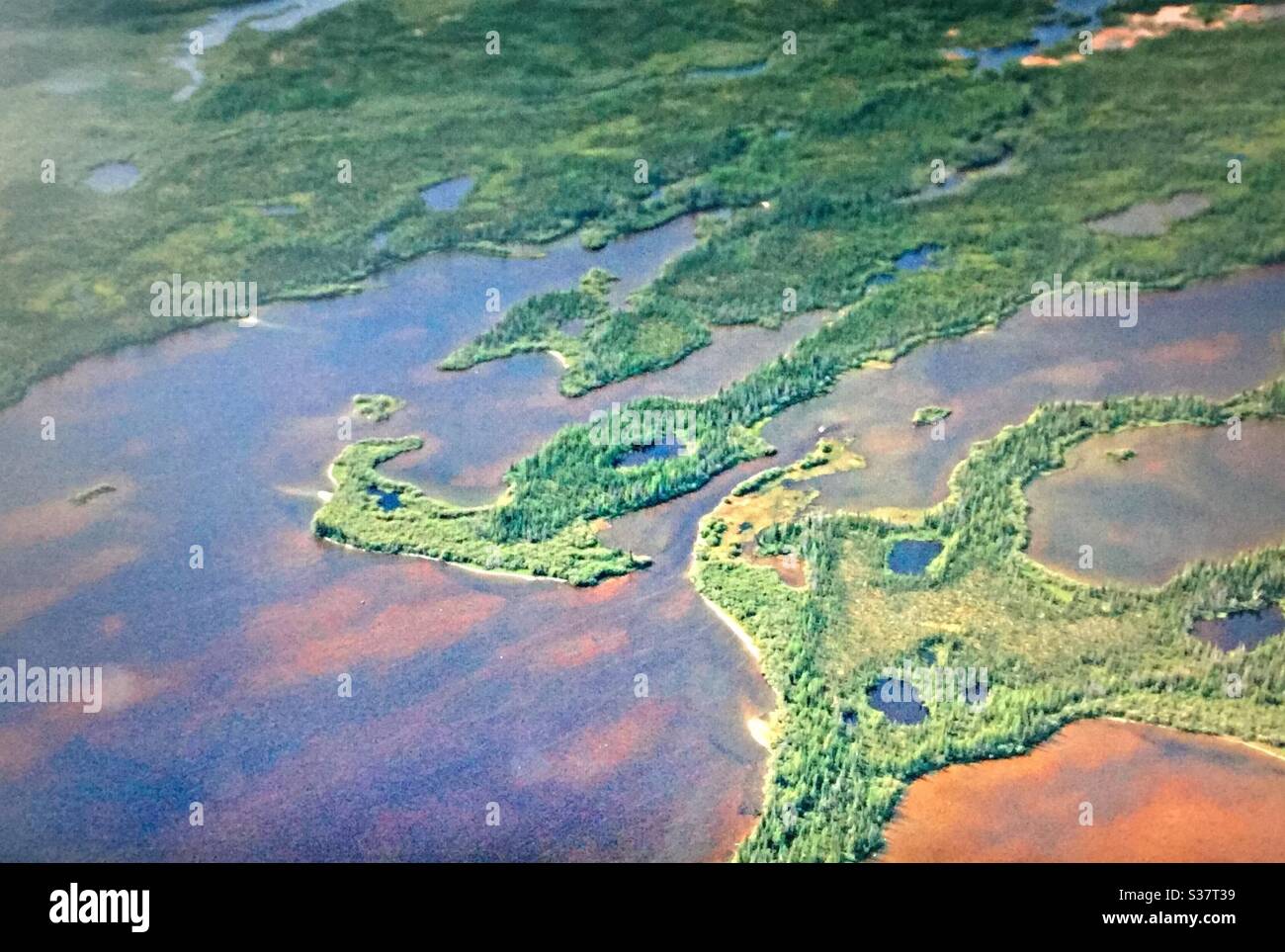 Luftaufnahmen, Churchill, Manitoba, Land, weit nördlich, Churchill River, Hudson Bay, - Smartphone-aufgenommenes Stockfoto