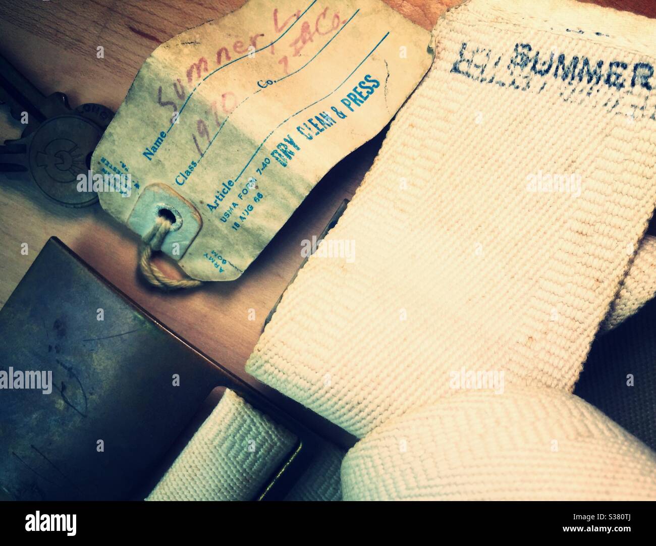 Vintage United States Military Academy Cadet Artikel, 60er Jahre, West Point New York, USA - Smartphone-aufgenommenes Stockfoto