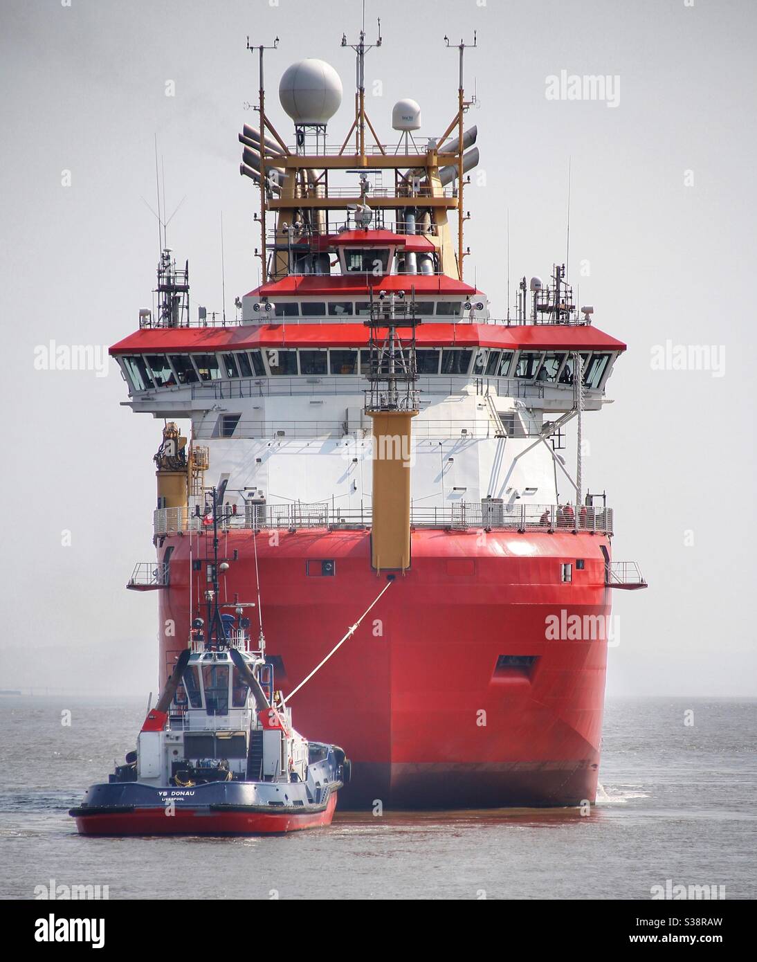 RSS Sir David Attenborough kehrt zur Cammell Laird Werft zurück Stockfoto