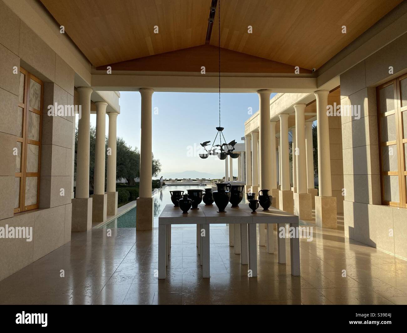 Empfangshalle Des Amanzoe-Eingangs Stockfoto