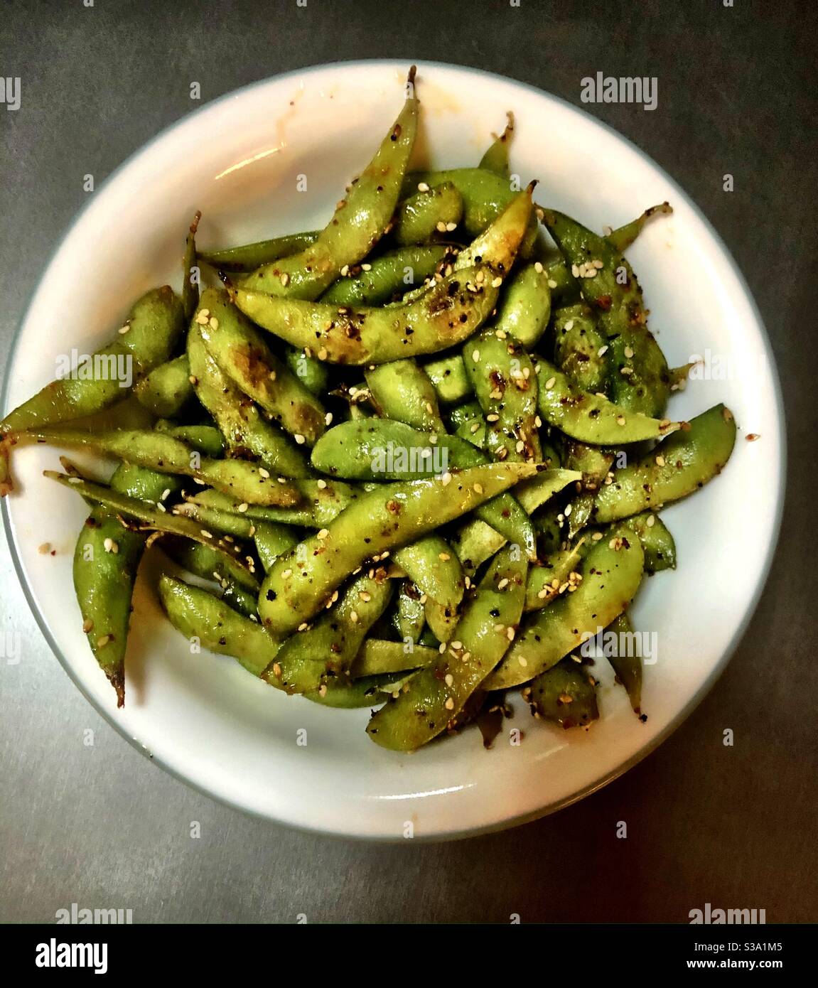 Edamame Vorspeise - Smartphone-aufgenommenes Stockfoto