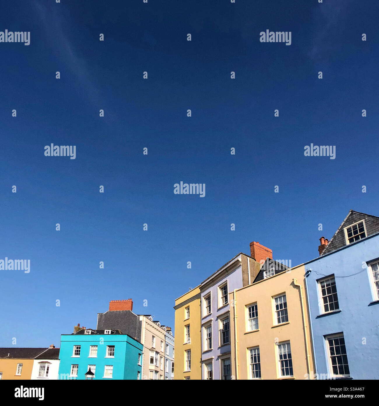 Bunte Häuser in Tenby. Stockfoto