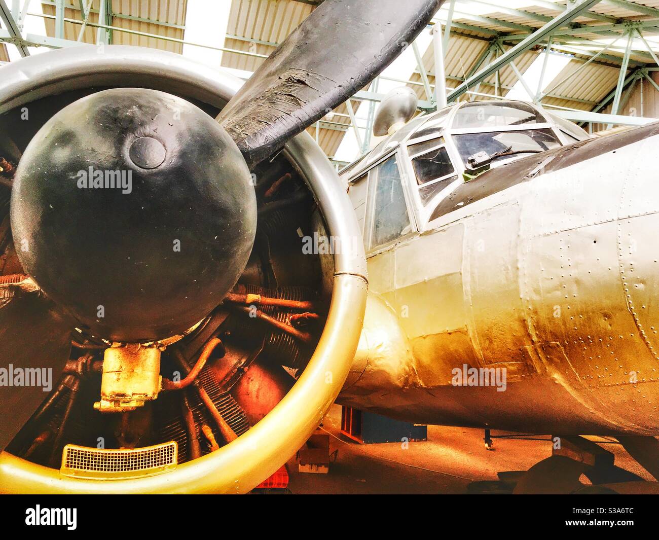 Vintage Kriegsflugzeug - Smartphone-aufgenommenes Stockfoto