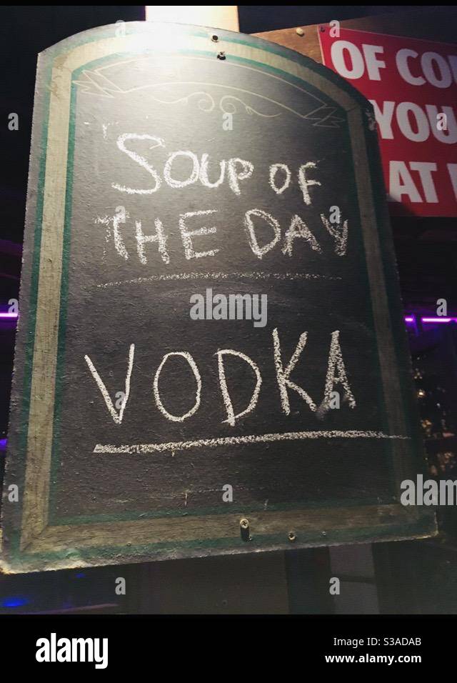 Die Bars in Liverpool sind geschlossen - Smartphone-aufgenommenes Stockfoto