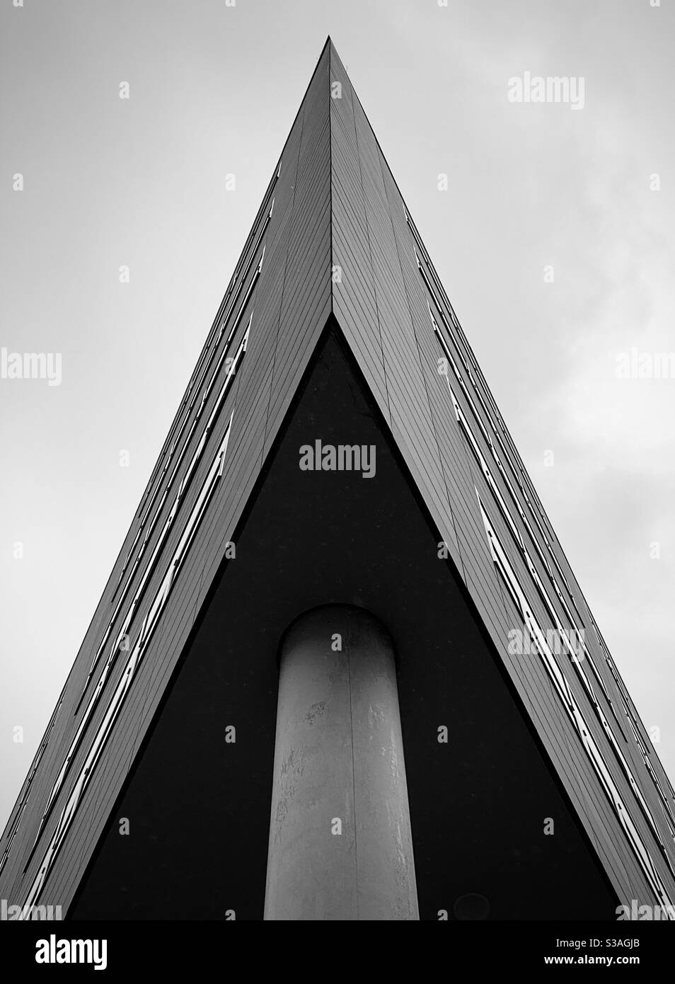 Blick auf ein Gebäude, abstraktes Foto. Berlin, Deutschland. Stockfoto