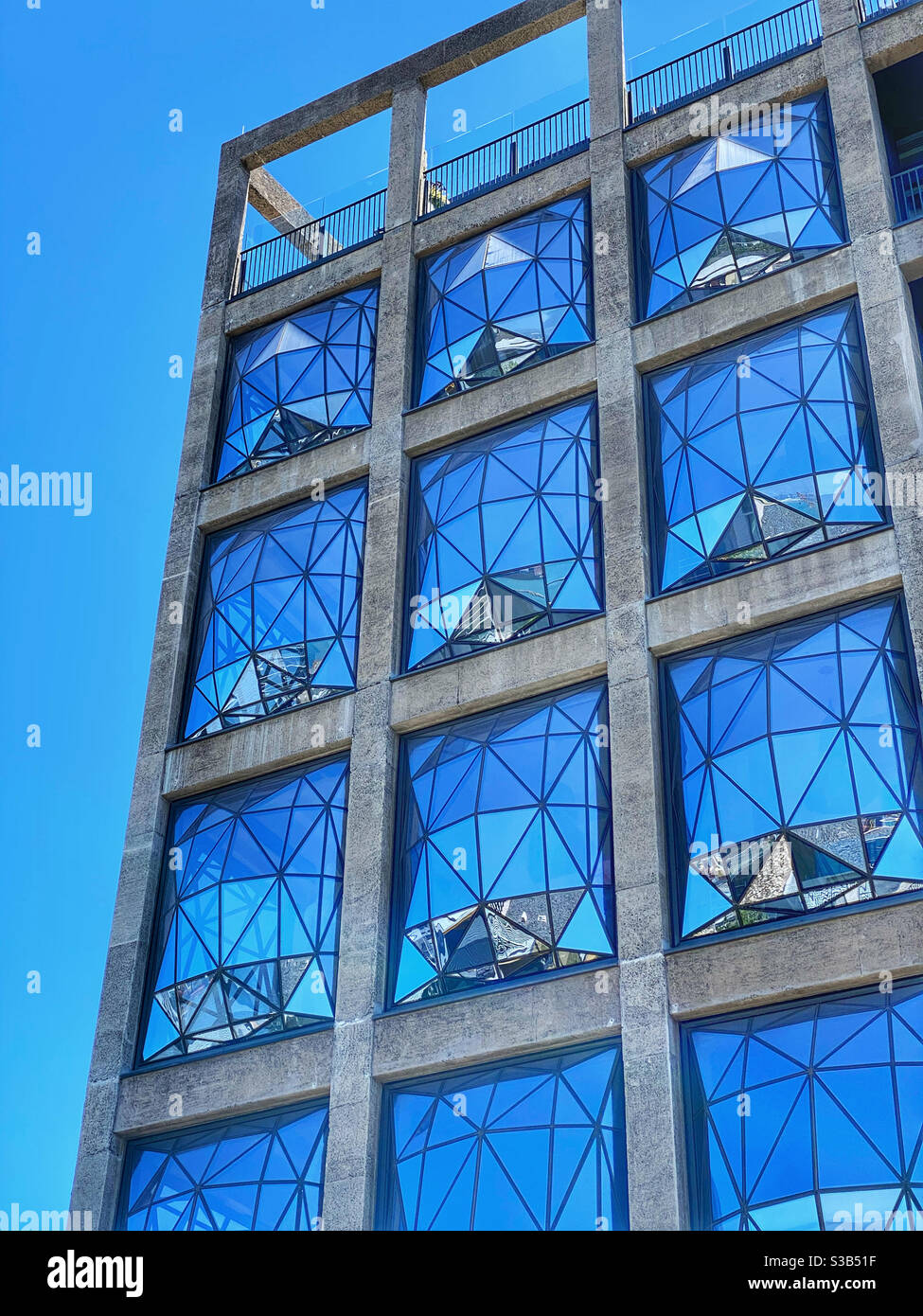 Die Zeitz MOCAA Galerie, V&A Waterfront, Kapstadt, Südafrika. Stockfoto