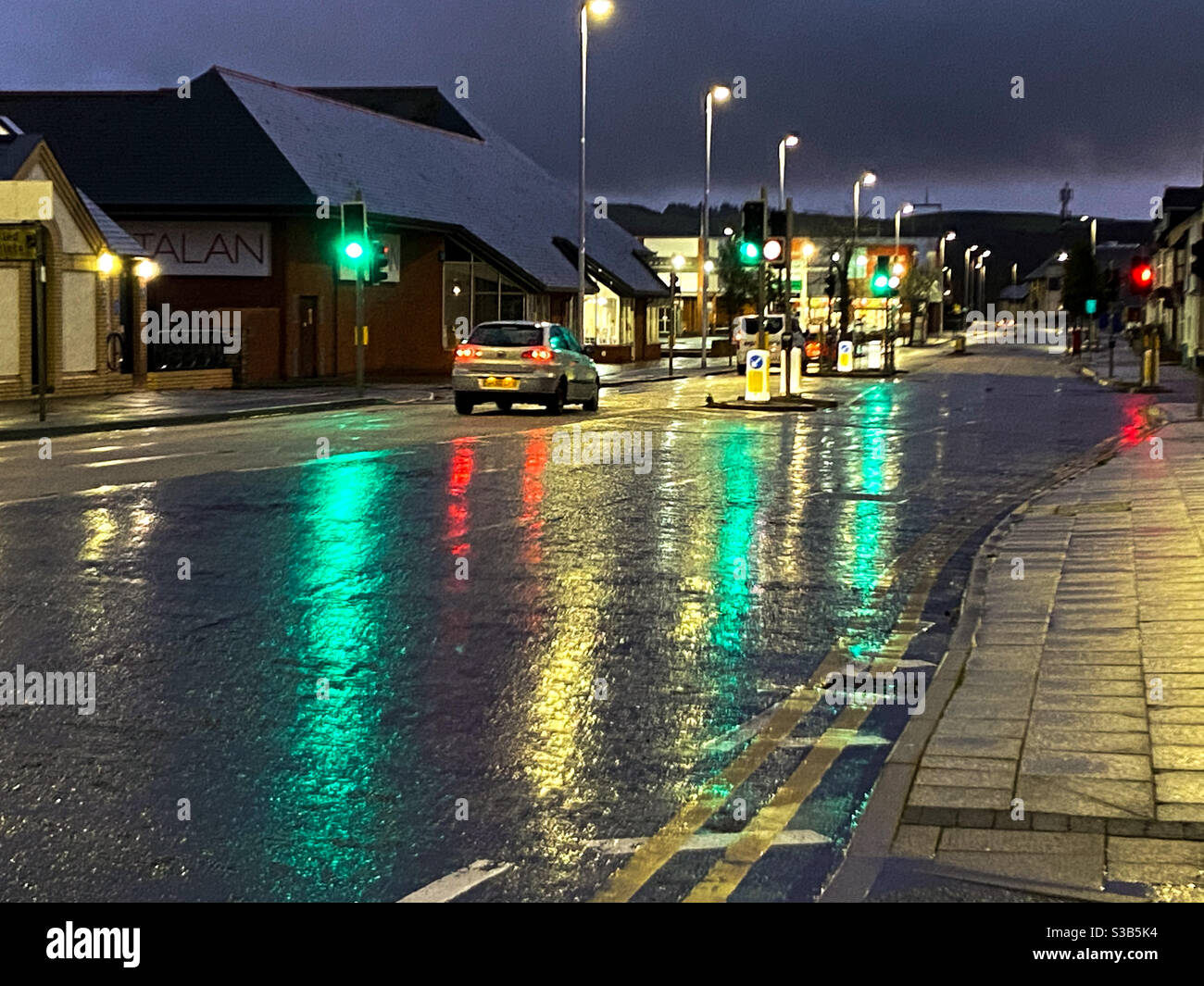 Aberystwyth, West Wales, Großbritannien. Donnerstag, 12. November 2020. Wetter: Regen in Aberystwyth. Bildnachweis ©️Rose Voon / Alamy Live News: Stockfoto