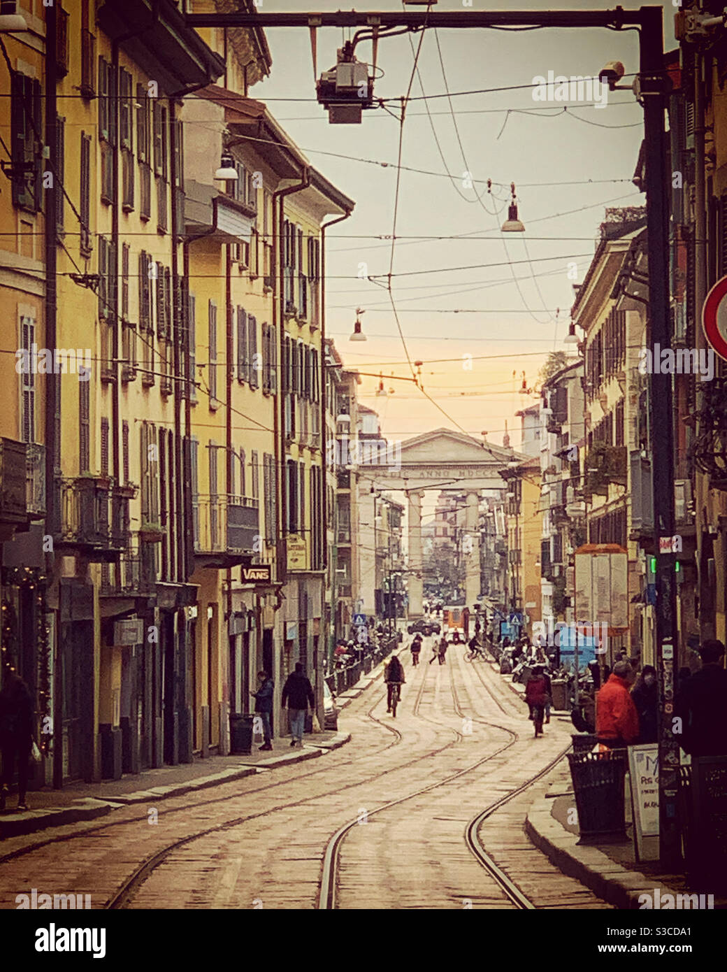 Vans top milano ticinese
