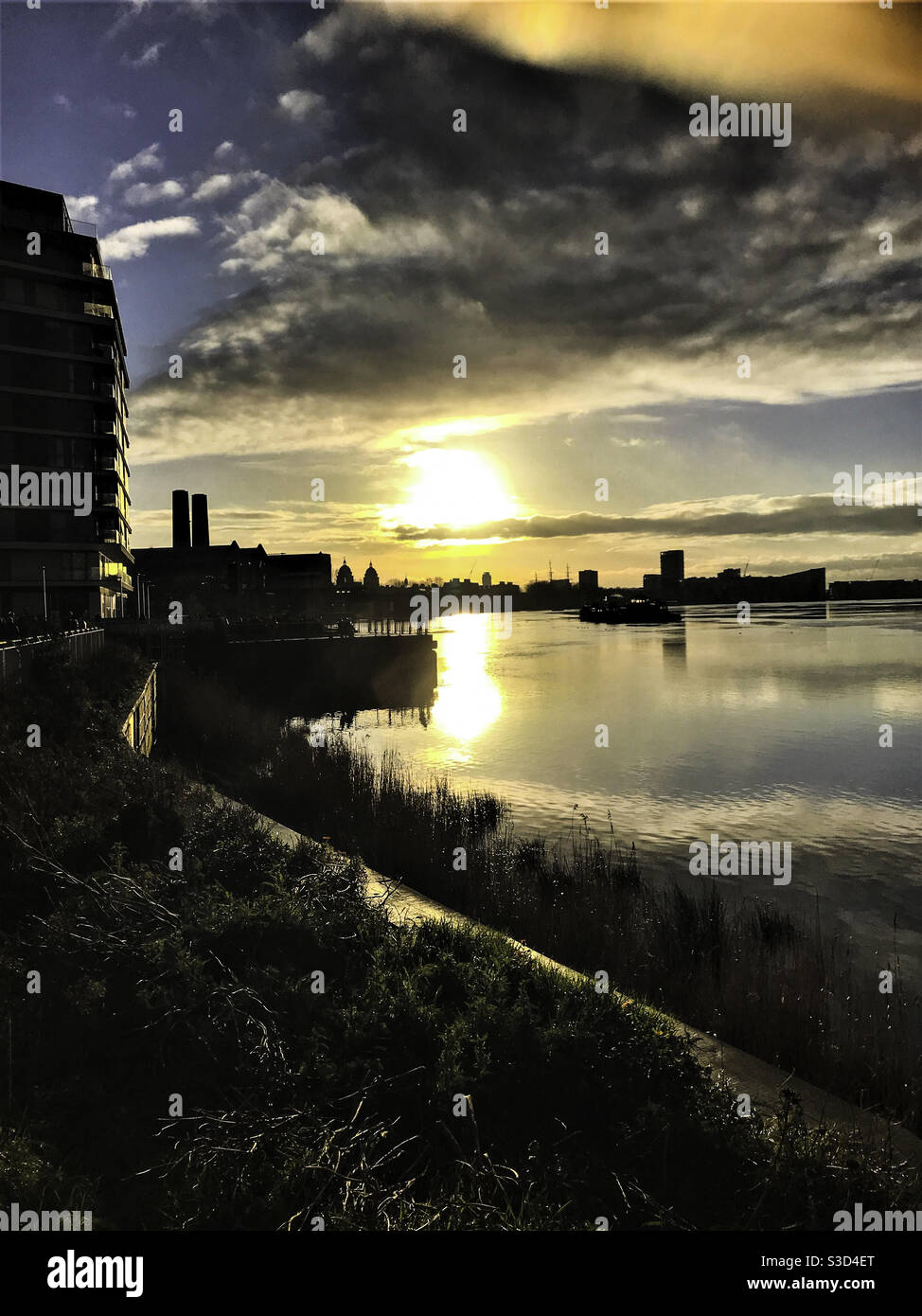 Greenwich River Blick bei Sonnenuntergang, London UK Stockfoto