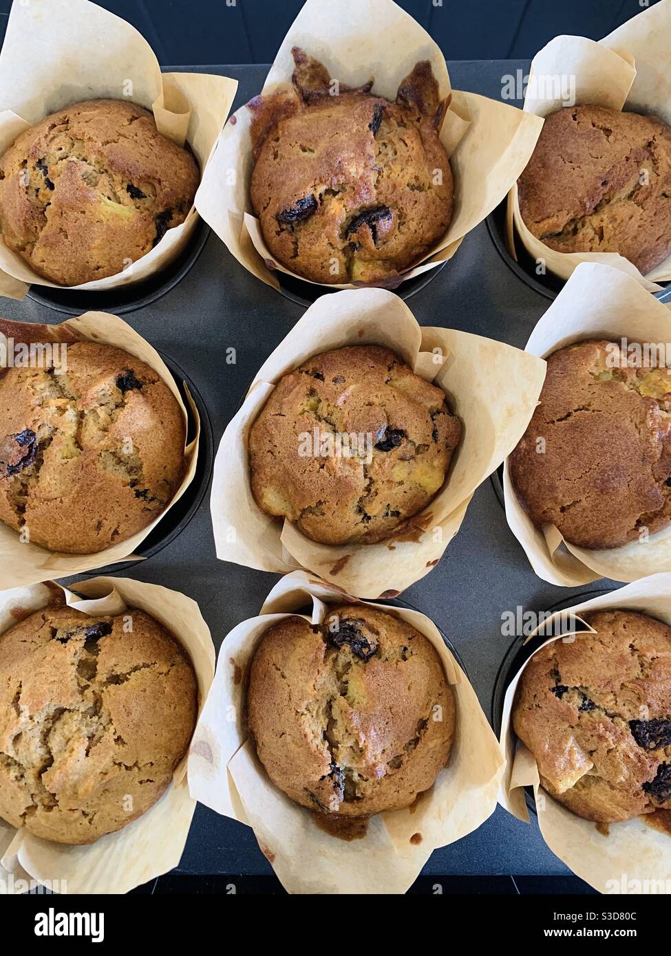 Gesunde Muffins Zum Frühstück - Smartphone-aufgenommenes Stockfoto