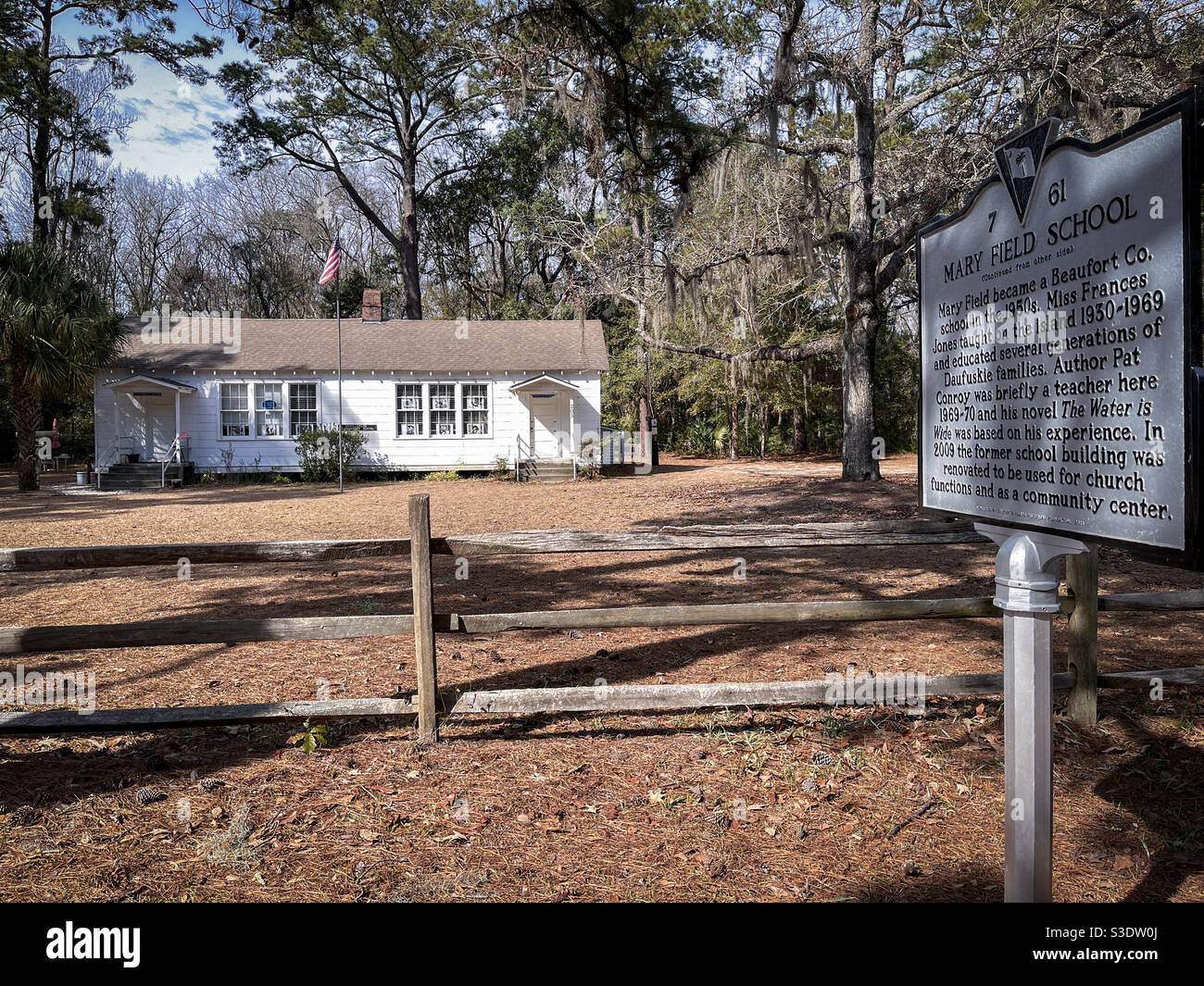Mary Field School, wo der Autor Pat Conroy lehrte und schrieb sein Buch "das Wasser ist breit" basierend auf seiner Erfahrung auf Daufuskie Island in South Carolina. Stockfoto