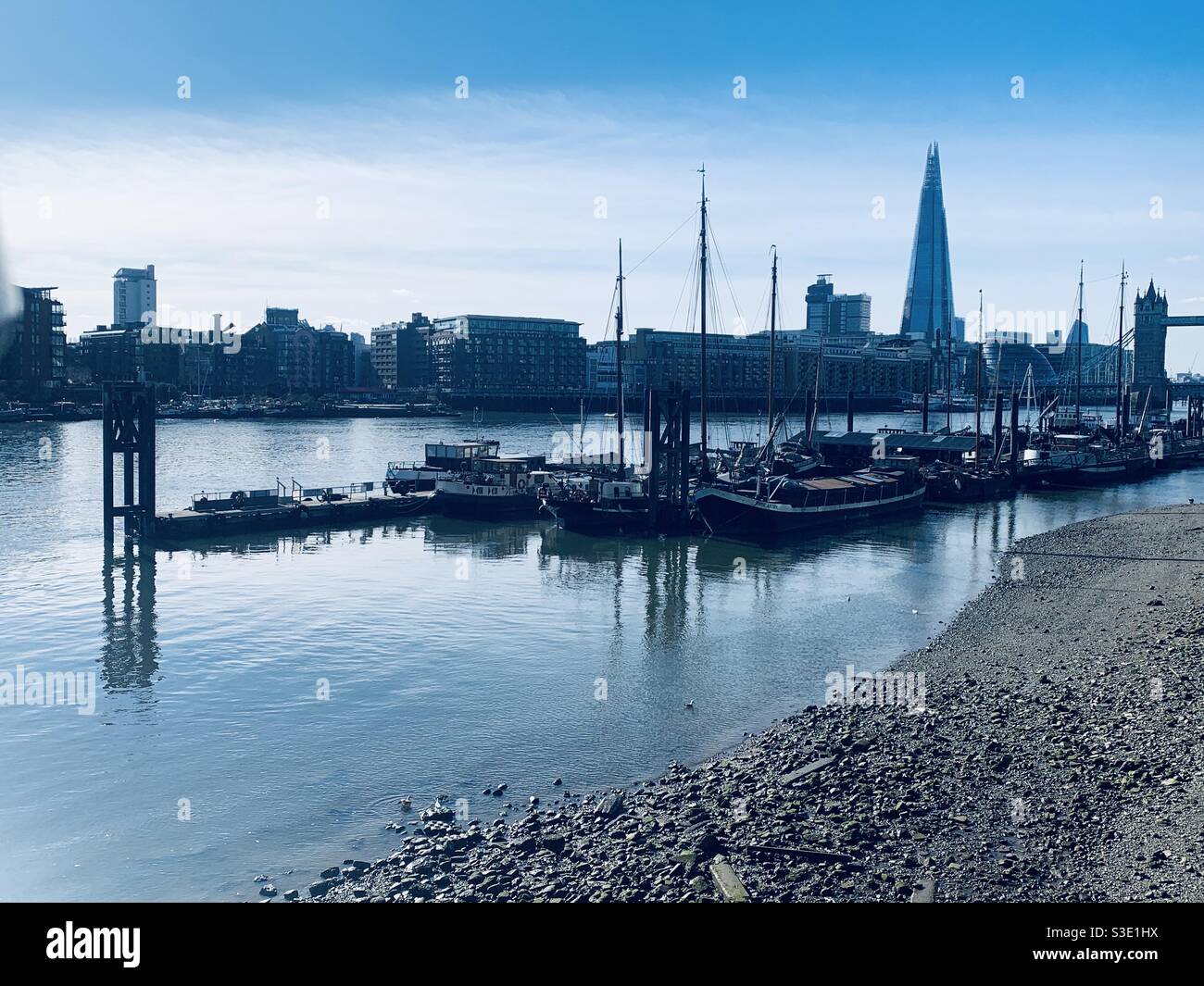 Blick auf den Shard von shadwell limehouse Nordufer Die Themse Stockfoto