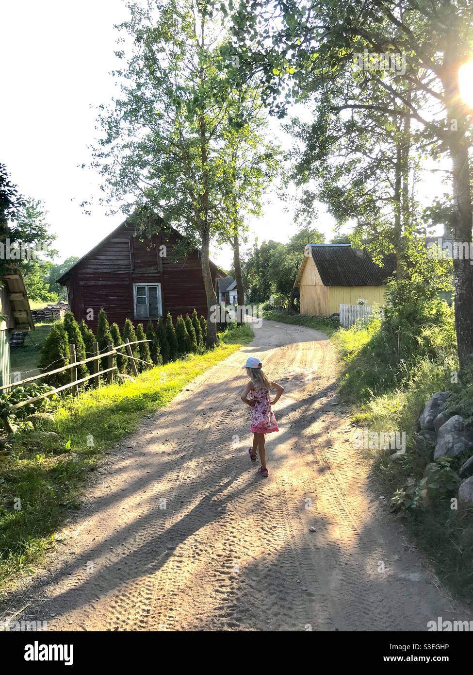 Kind zu Fuß Stockfoto