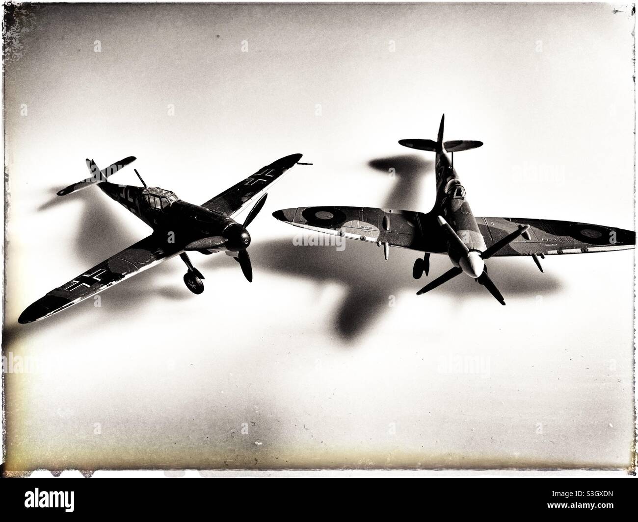 Modellflugzeug im Maßstab 1:1/72 - Smartphone-aufgenommenes Stockfoto