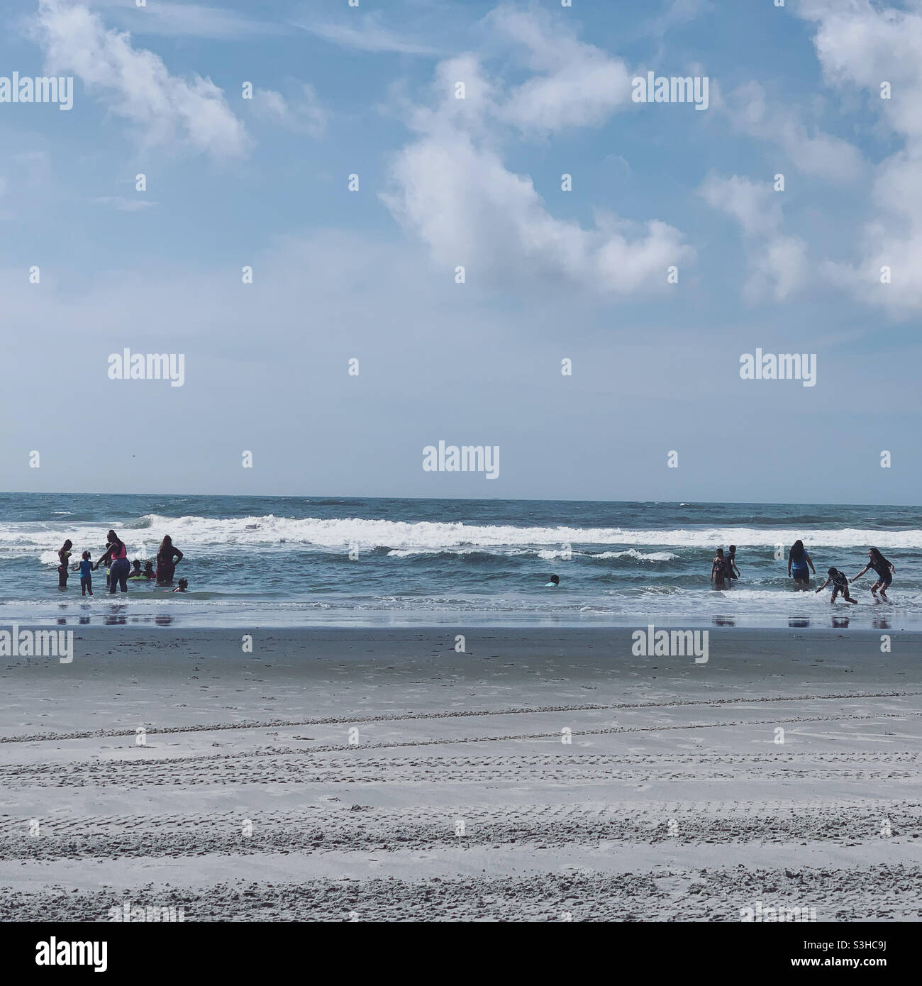 Juli 2021, am Strand am Morgen, Atlantic City, New Jersey, USA - Smartphone-aufgenommenes Stockfoto