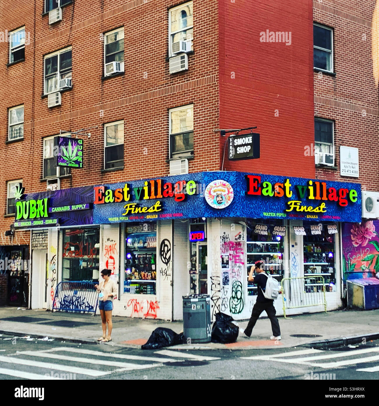 August 2021, Lower East Side, Manhattan, New York, New York, Usa - Smartphone-aufgenommenes Stockfoto