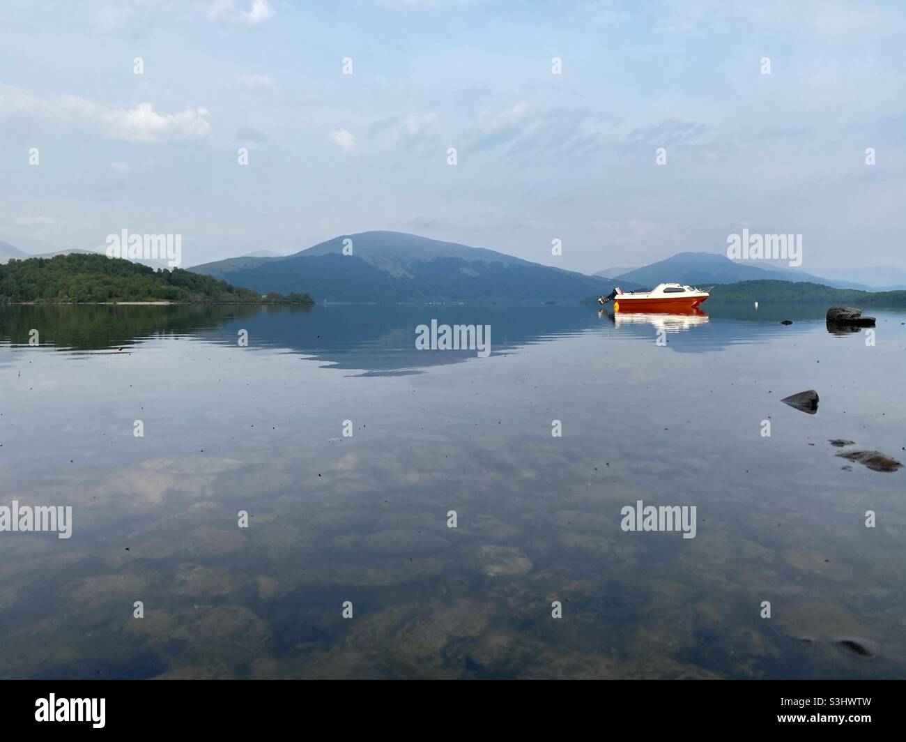 Spiegeln Sie den Loch Lomand Stockfoto