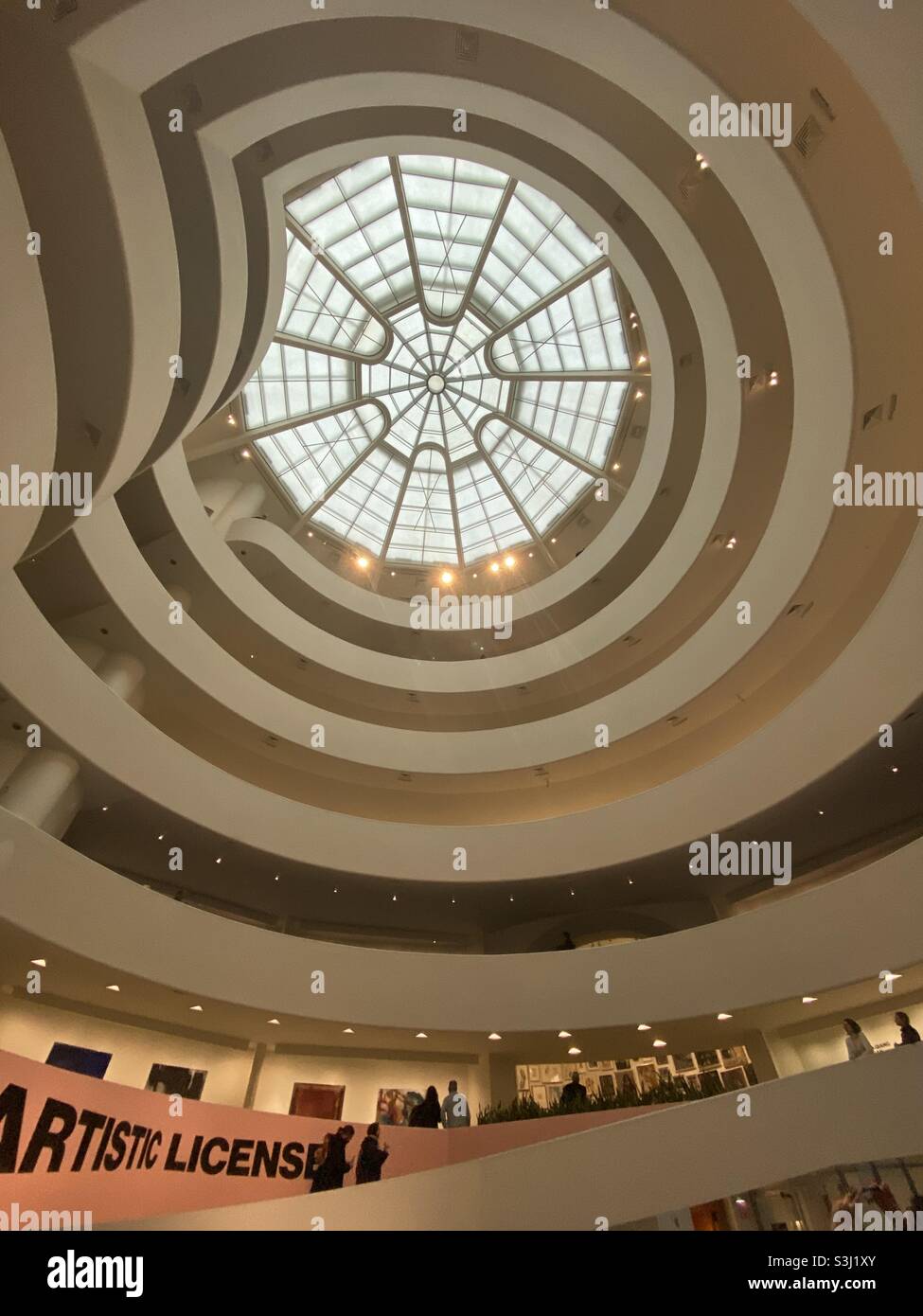 Im Inneren des Guggenheim Museums, aufgenommen im Dezember 2019 Stockfoto