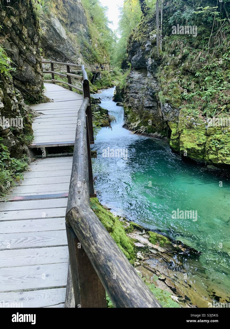 Holzsteg in der Vintage Schlucht Stockfoto