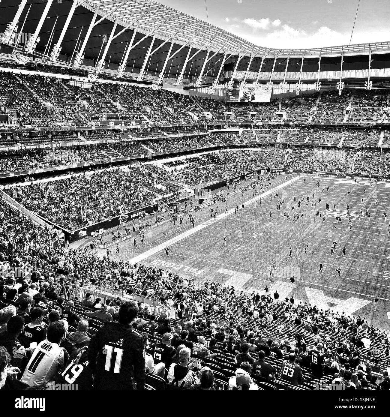 NFL im Tottenham Hotspur Stadium Jets gegen Falcons Stockfoto
