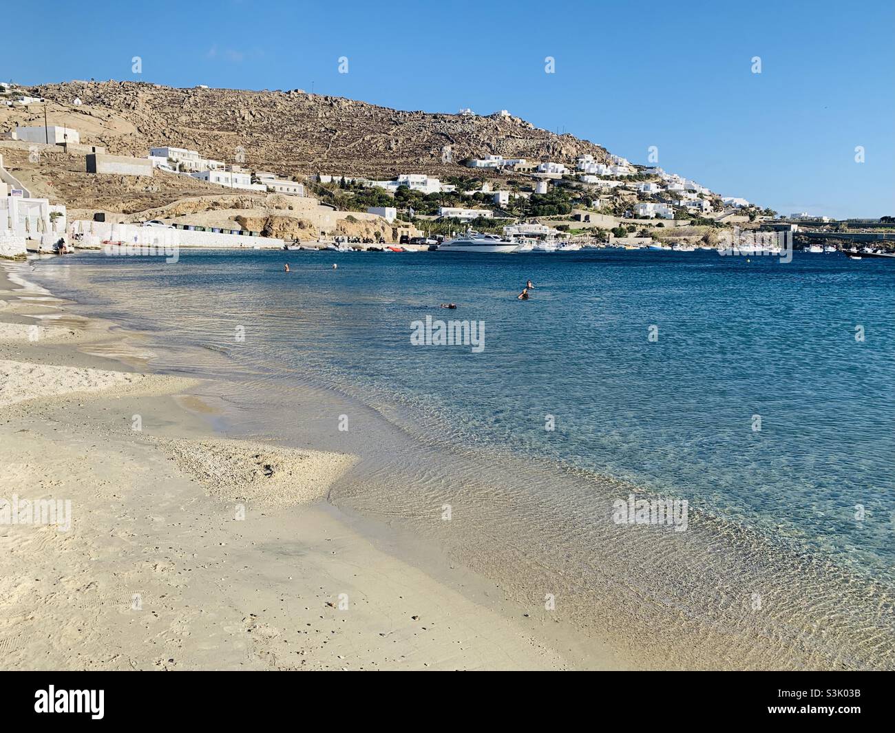 Ornos Beach Front in Mykonos Griechenland Stockfoto