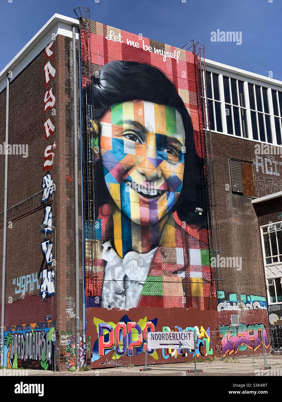 Graffitti Wandbild in Amsterdam von Anne Franke Stockfoto