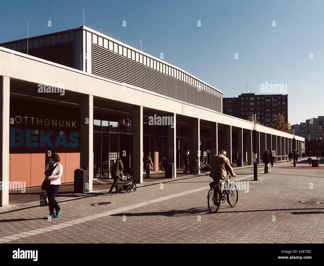 Das neue Marktgebäude in Bekasmegyer, Budapest, Ungarn Stockfoto